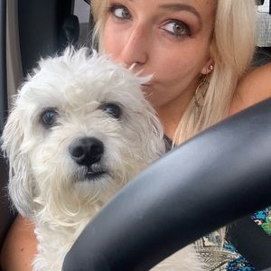 Meet your Posher, Rachelle